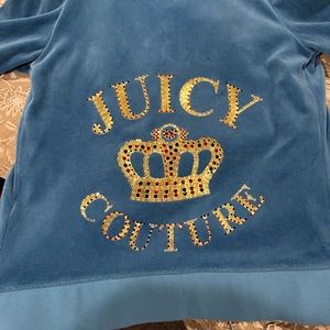 Juicy couture velour sweat suit. XS pants. Medium sweat shirt